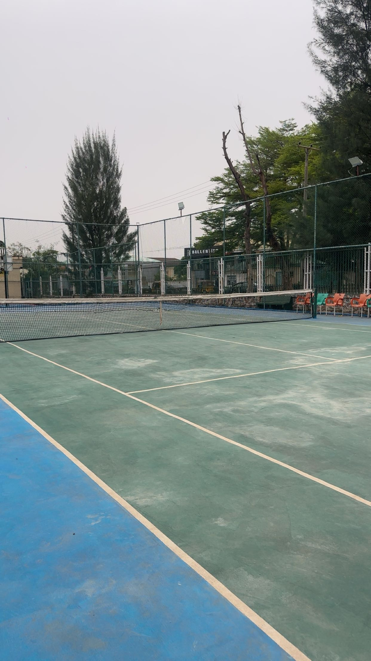 Monaliza Tennis Club entrance